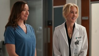 ‘Doc’ Star Molly Parker Breaks Down Felicity Huffman’s ‘Fascinating’ Role, Amy’s Memory Flashes in Season 2