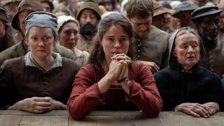 Read the 5-Minute Guided Meditation Led by Chloé Zhao for 2,600 ‘Hamnet’ Audience Members